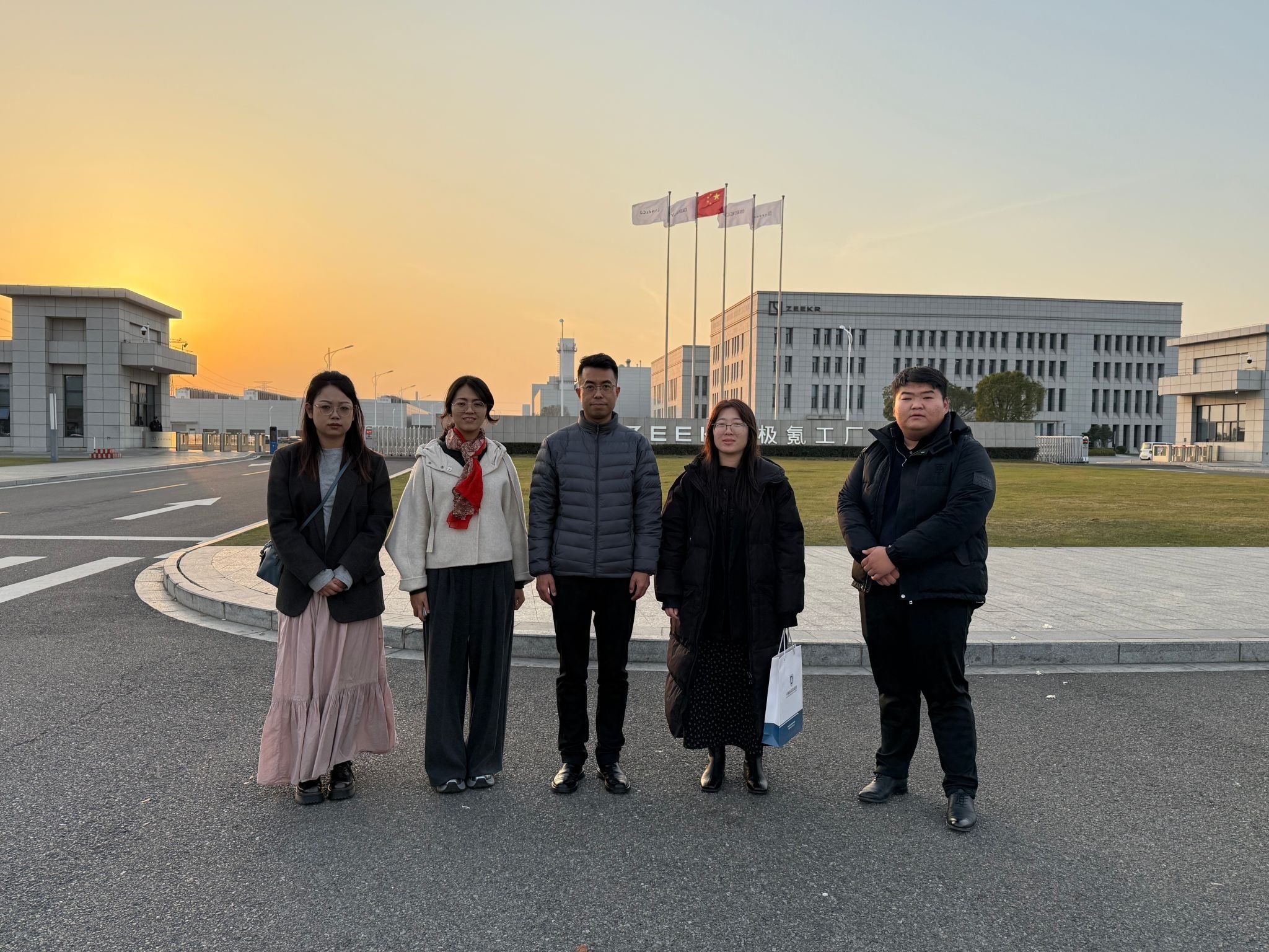 taptap点点官方网站赴浙江“拓企访友”：开辟就业新渠道，凝聚校友促发展