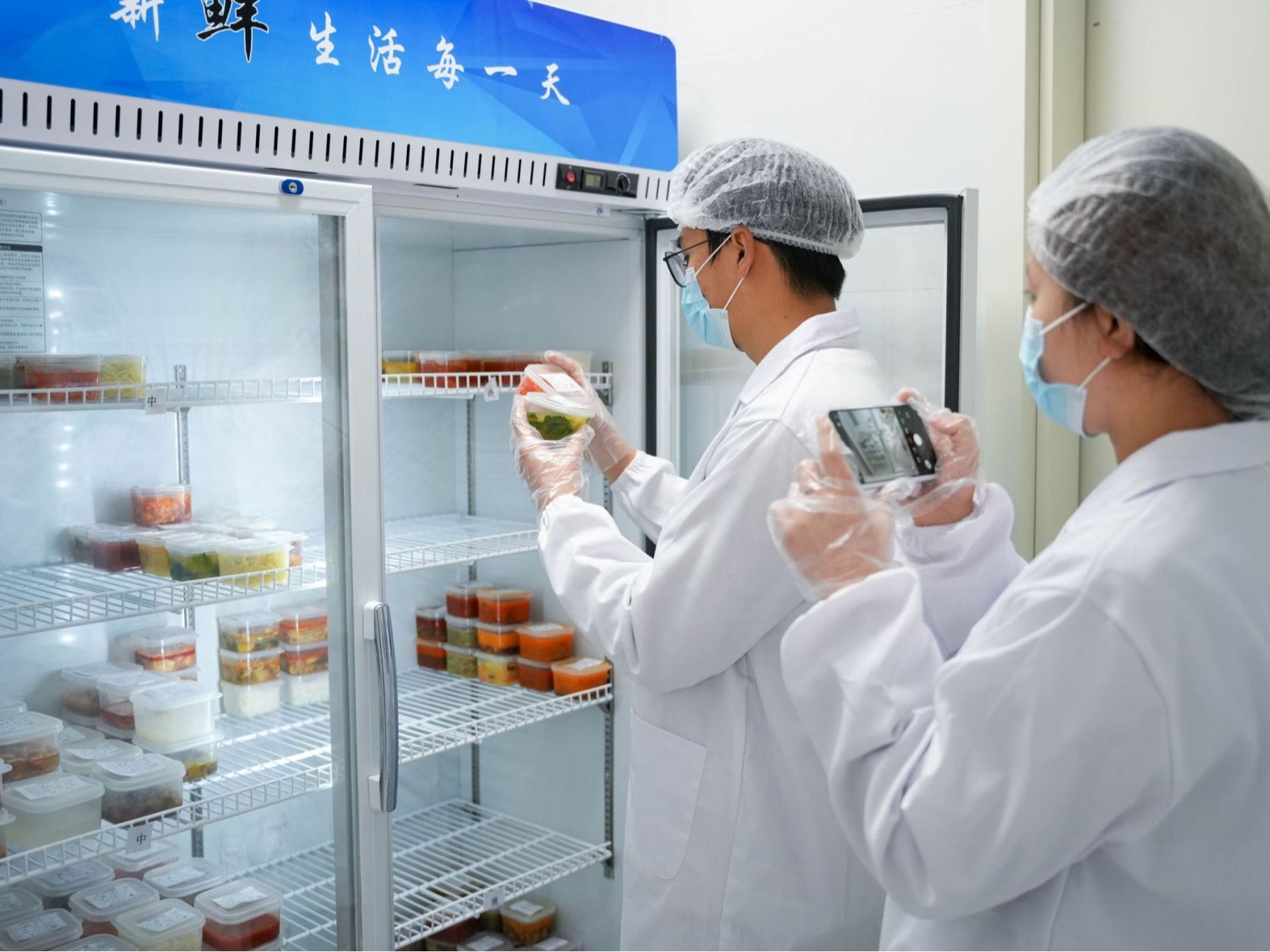 守护舌尖安全，护航师生安康：taptap点点官方网站开展“3·15”主题宣传实践活动