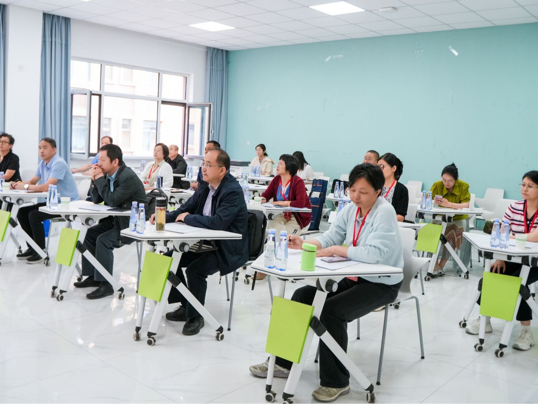2025年甘肃高校物理青年教师讲课比赛暨省教委研讨会在taptap点点官方网站成功举办