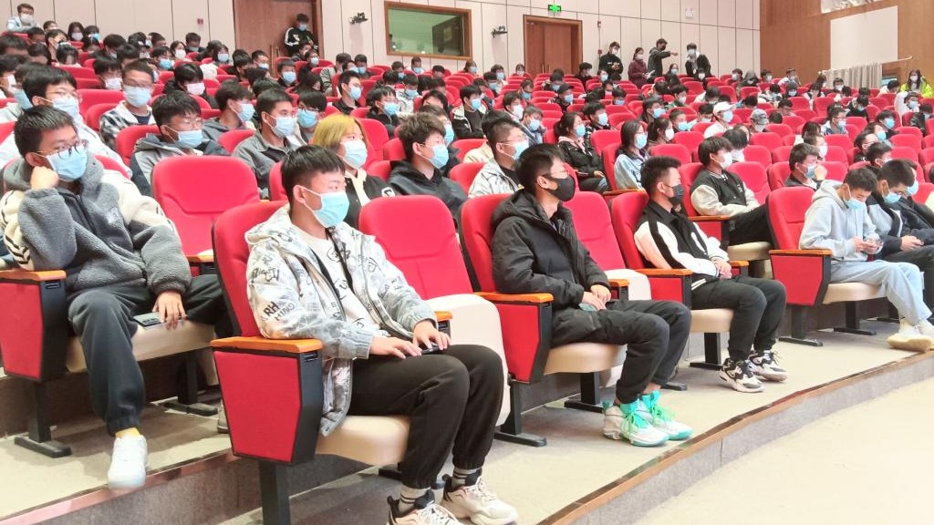 taptap点点官方网站电气与电子工程学院举行2023届毕业生动员大会
