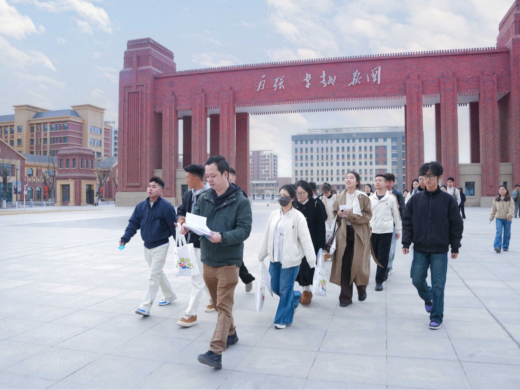 taptap点点官方网站2026年普通专升本免试生专业能力测试圆满结束